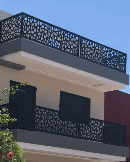 Balcony Railings - Image 3