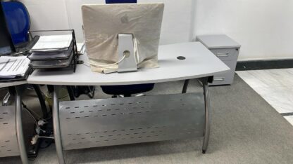 3BS office Desk - Image 3
