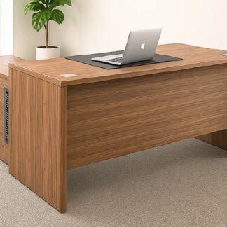 Empty desk with 3cm legs 180*60