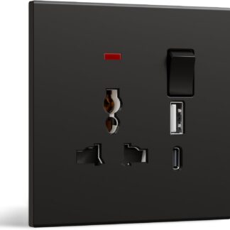Universal Socket with USB